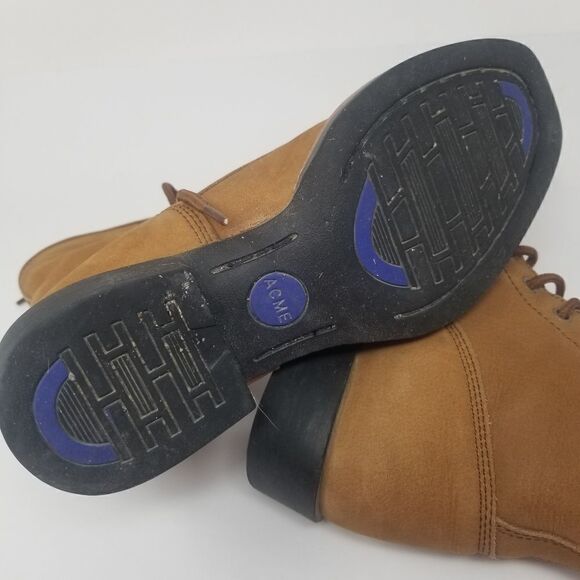 Tannish Brown ACME Leather Lace Up Boots for Women. SIZE 6M. Good condition. - Picture 14 of 16